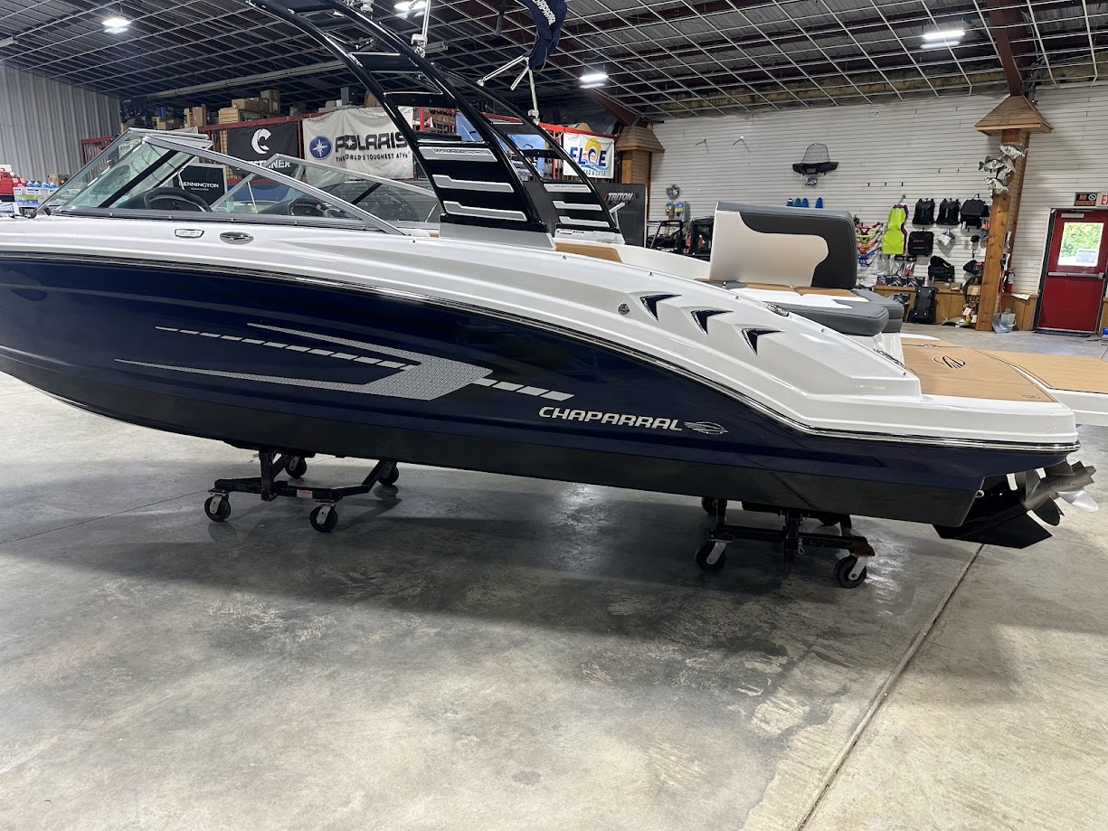 2024 Chaparral SSI 23 SPORT. 300hp 6.2 V8 Bravo 3! Wakeboard tower! - Photo 7
